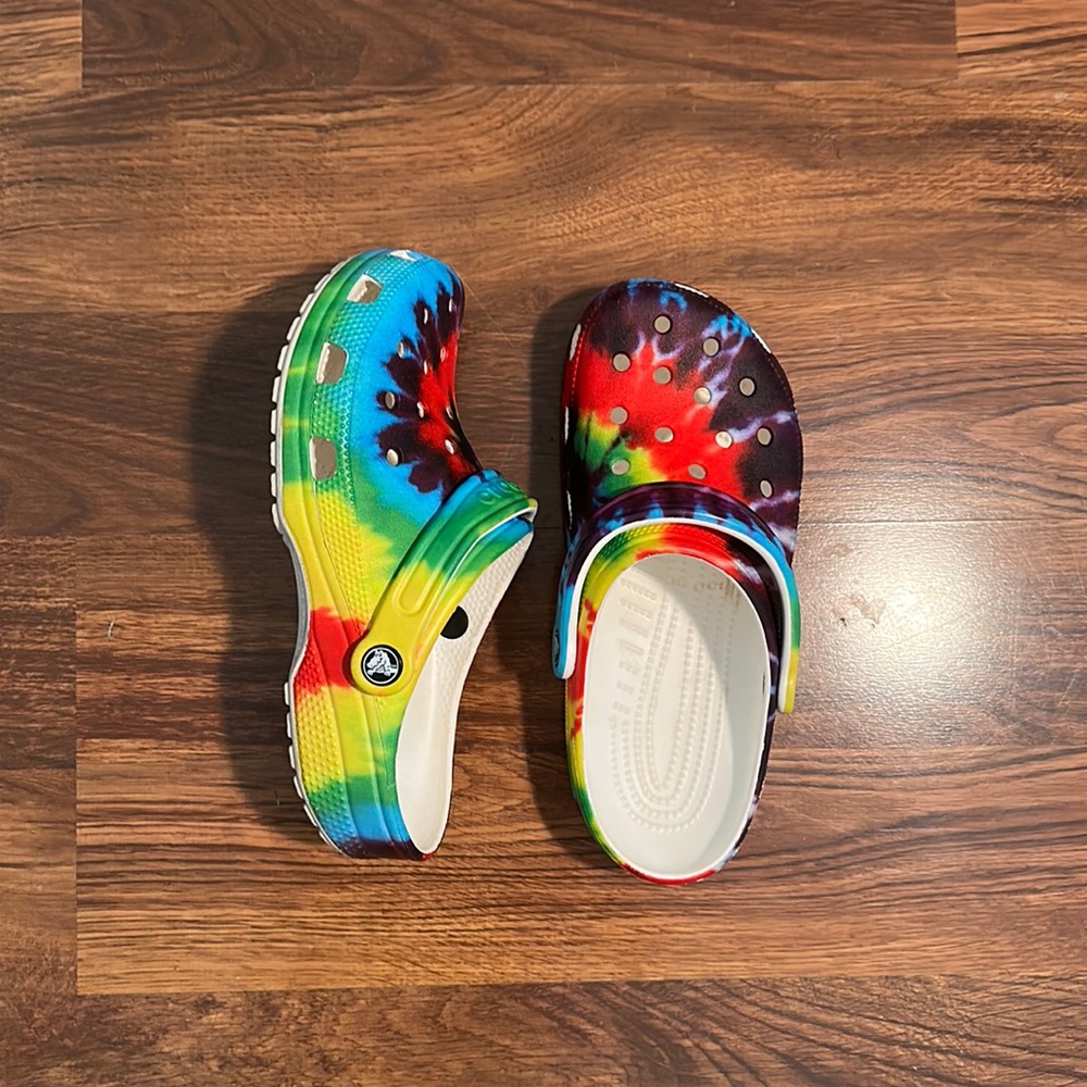 Like New Rainbow Crocs Size 8
